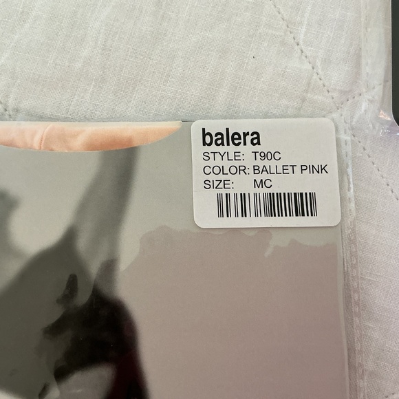 Lot of 4 pairs of Balera Dancewear girls tights - Picture 2 of 5